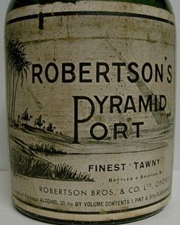 Pre Pro Robertsons Pyramid Port Bottle Portugal