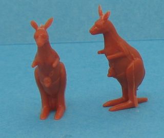 Fun Minis Kangaroos Set of 12