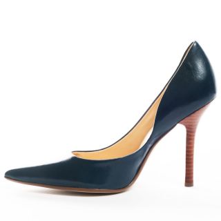 Carrie 13   Medium Blue Leather, Guess, $84.99,