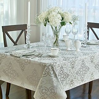 Waterford Rosemarie Round Tablecloth, 70 x 90