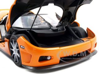 Brand new 118 scale diecast model of Koenigsegg CCX Orange die cast