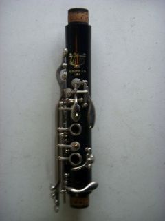 LeBlanc Vito 7214 BB Clarinet w Case in Great Shape