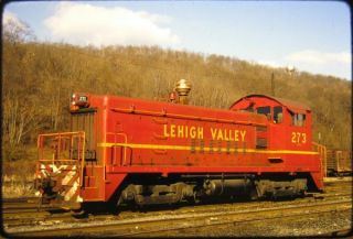 Railroad Slide Lehigh Valley LV EMD SW8 273 Bethlehem PA 1975