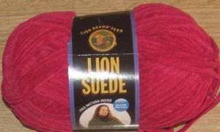 Skein Lion Brand SUEDE Bulky Yarn #140 ROSEL Dye Lot 0146H FREE