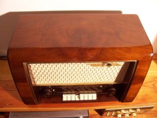 ANTICA_RADIO Loewe Opta Komet 53 Tube Radio, 1952 Tuberadio