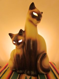 Vintage 1950s 60s Kron Ceramic Siamese Cat Figurine TV Lamp w Glowing