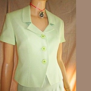 CROPPED EXECUTIVE BLAZER by Louben Petites in Lime Green Crepe 6P
