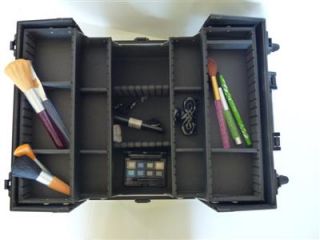 Professional makeup artist Train case Its a very sturdy and trendy