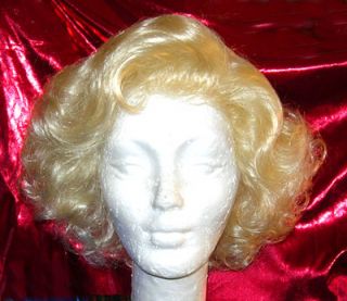 Marilyn Monroe Short Blonde Platinum Bombshell Wig