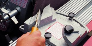 The Sharpening Guide is lightweight, yet extremely durable. In