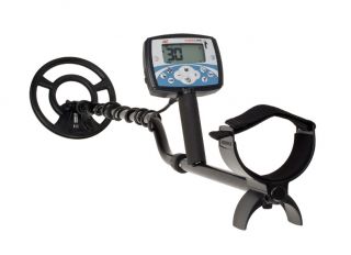 This Auction is for 1 Minelab X Terra 705 Metal Detector w/9 7.5kHz