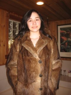 L74 Elegante Muskrat Fur Coat Brown Size 8 9
