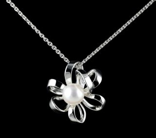 Mikimoto Blossom 18k White Gold Akoya Pearl Pendant Necklace RRP £840