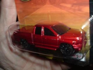 Maisto Dodge RAM Quad Cab Red Short Card Adventure Wheels 1 64