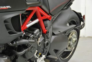 Ducati Diavel Paddock Stand Lifts The Front and Rear Ducati Rear Stand