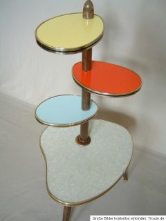 Thisoriginal 1950s/60s plant stand consists of 4 platforms arranged