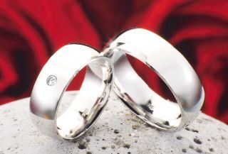 Eheringe Verlobungsringe aus 925 Silber mit echten Diamant