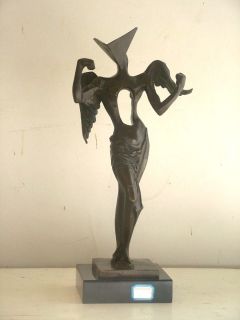Bronzeskulptur Der surrealistische Engel von Salvador Dali signiert