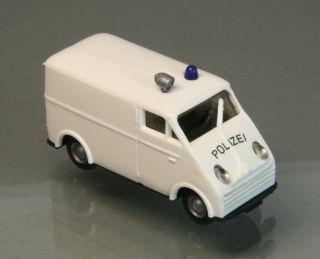 Praline H0 Polizei Polizeiwagen DKW F 89 L NEU TOP