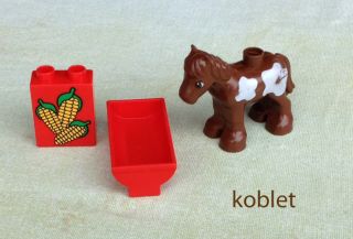 Lego DUPLO Bauernhof Tiere   geschecktes braunes Pferd mit Futtertrog