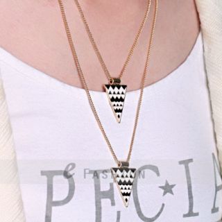 Halskette Schwarz Weiß Dreieck Anhänger Damen Kette lady necklace