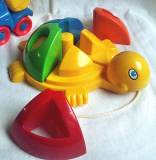 Spielzeugpaket Nachziehspielzeug Motorik Schildkröte + LKW Kipper