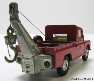 CORGI TOYS 477 Land Rover Abschleppwagen rot 109 W.B. Maßstab 143