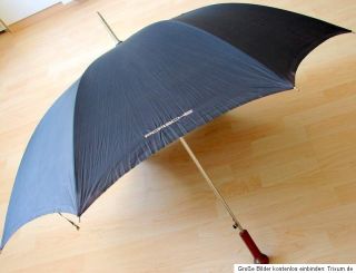 Porsche schwarzer Regenschirm Schirm mit Holzgriff schwarz umbrella in