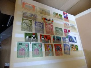 Karton Briefmarken 4/5 mit viel Deutschland Material ab 1 EUR