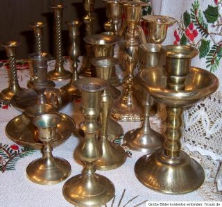 Grosses Konvolut 16 Kerzenständer aus Messing tolle Verzierungen