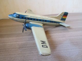 frühes DDR MSB Flugzeug 621 , noch Deutsche Lufthansa 