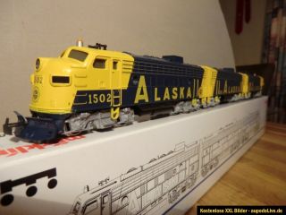 Märklin 3462 Diesel Lok GM EMD F7 mit 10 Wagen der Alaska Railroad H0