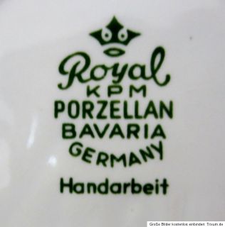 elegante Vase Royal KPM Krugform mit Goldrand Rosen Wildrosen Dekor