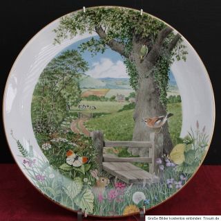 Royal Worcester Wandteller  A Country Path in May    by Peter