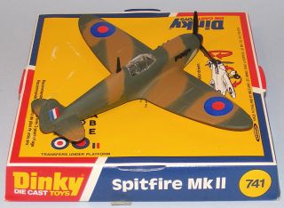 Dinky Toys #741 Supermarine Spitfire MkII NEAR