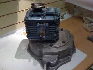 Hurth Marine Gearbox 100 hours, HBW 250 3R plus bell housing for BMC