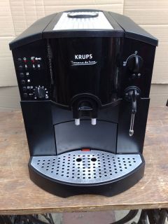 AEG CaFamosa ( Krups Type F860 ) Top  Kaffevollautomat 