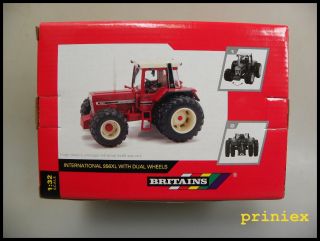 Britains 1:32 42802 International 956XL Dual Wheels Traktor Schlepper
