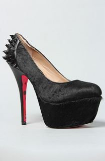 Betsey Johnson The Grrace Shoe in Black,6,Black: Shoes