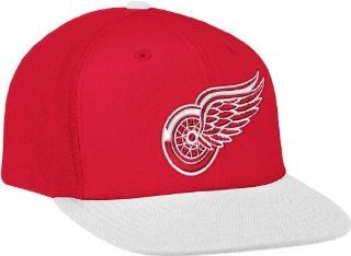 Detroit Red Wings Reebok Throwback Vintage Snap back Hat