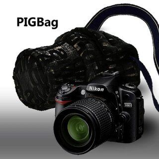   for Nikon D90 with 18 105 Lens plus Hood    Black