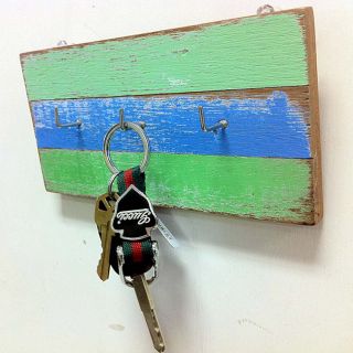 Recycled Wood 3 Ring Key Hanger (Thailand) Today $27.49 Sale $24.74