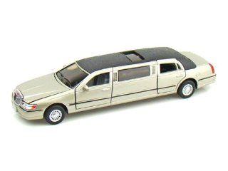 1999 Lincoln Town Car Stretch Limousine 1/38 Gold Toys