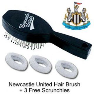 Newcastle Utd Hair Brush: Sports & Outdoors
